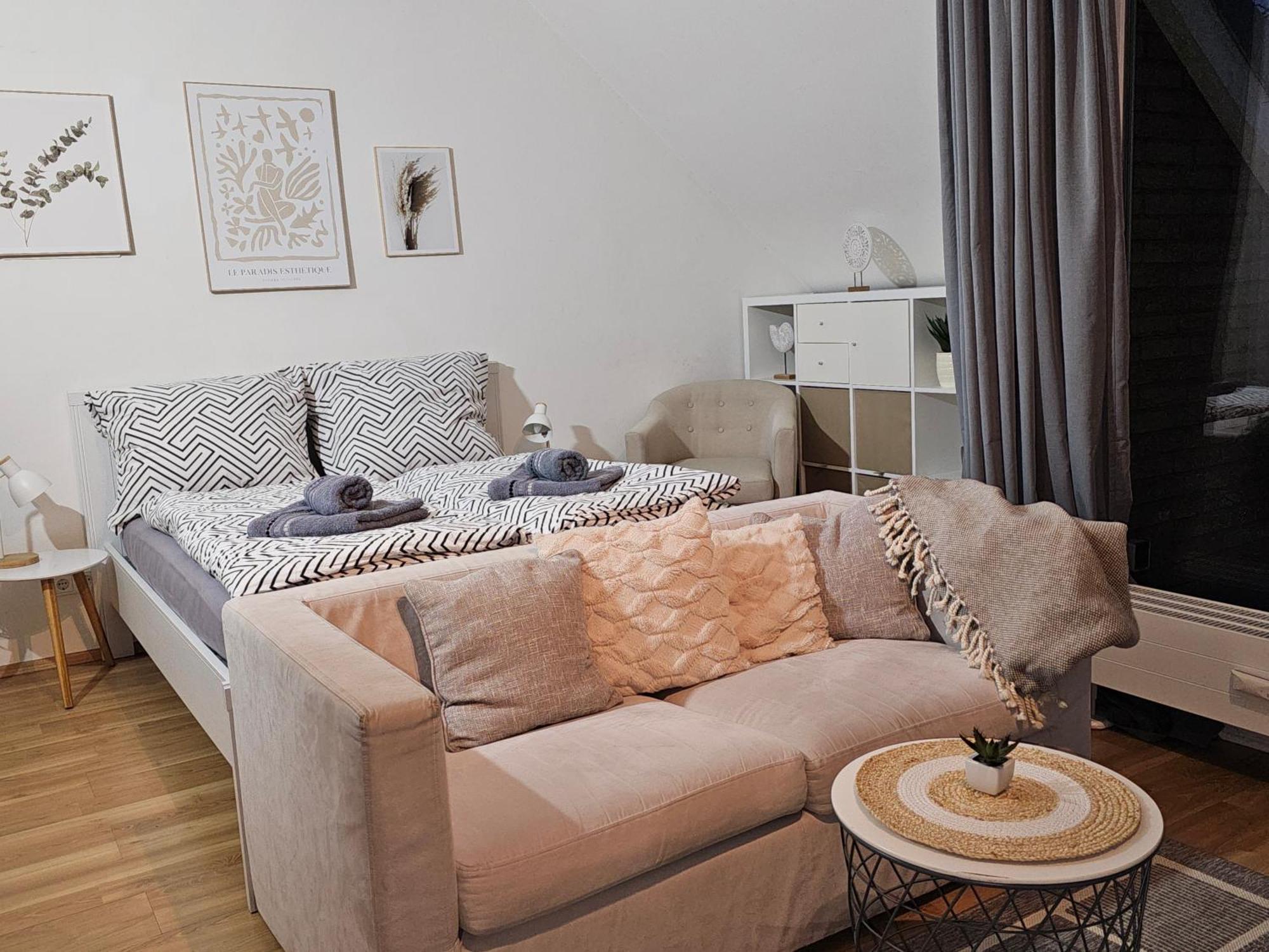 Modern Studio Near Duesseldorf Airport & Messe/Fair Meerbusch Ngoại thất bức ảnh
